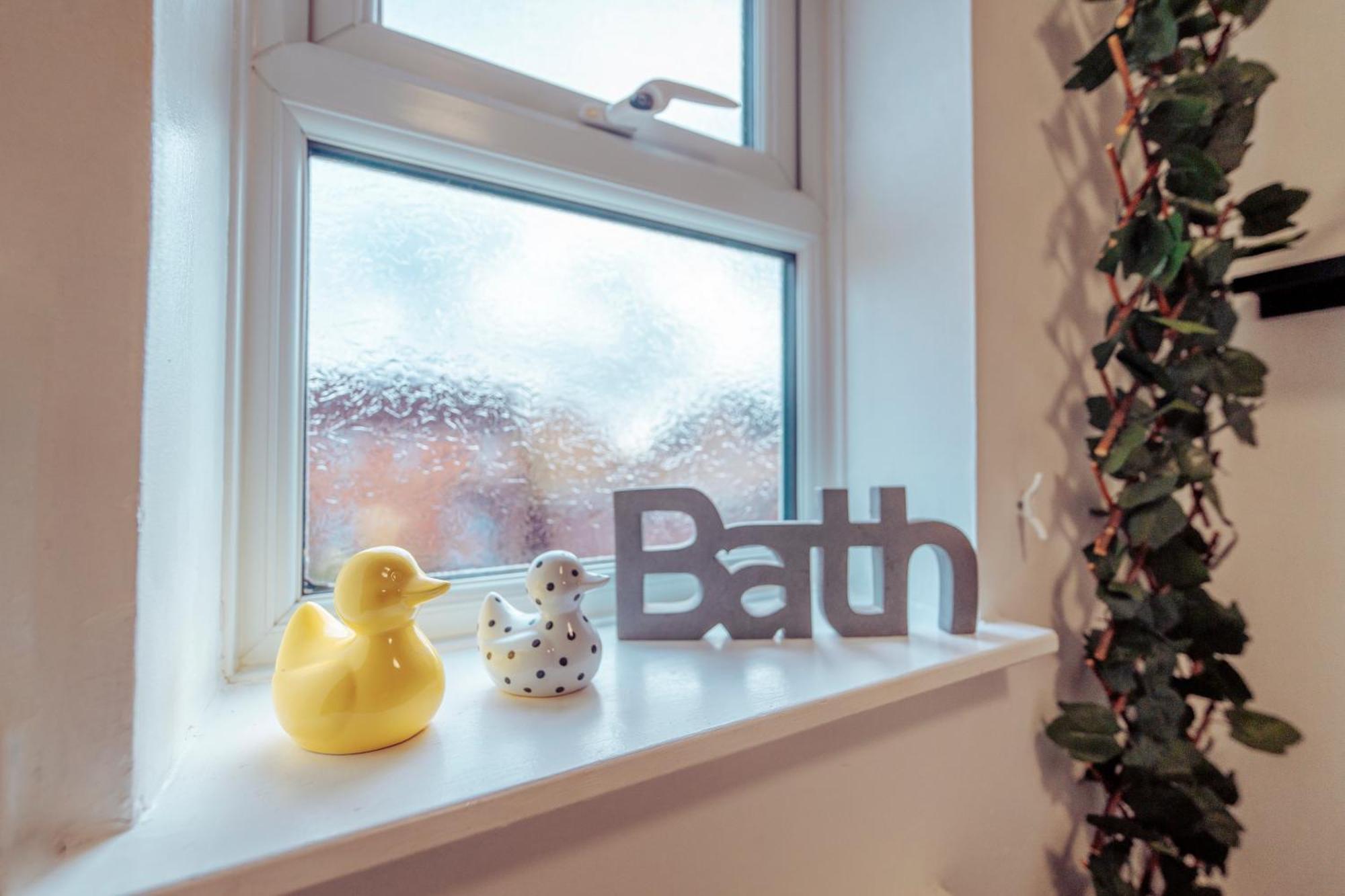 2 Bedroom Peaceful Home, Colchester Mile End Екстериор снимка